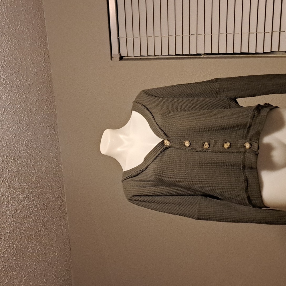 Long sleeve fall shirt